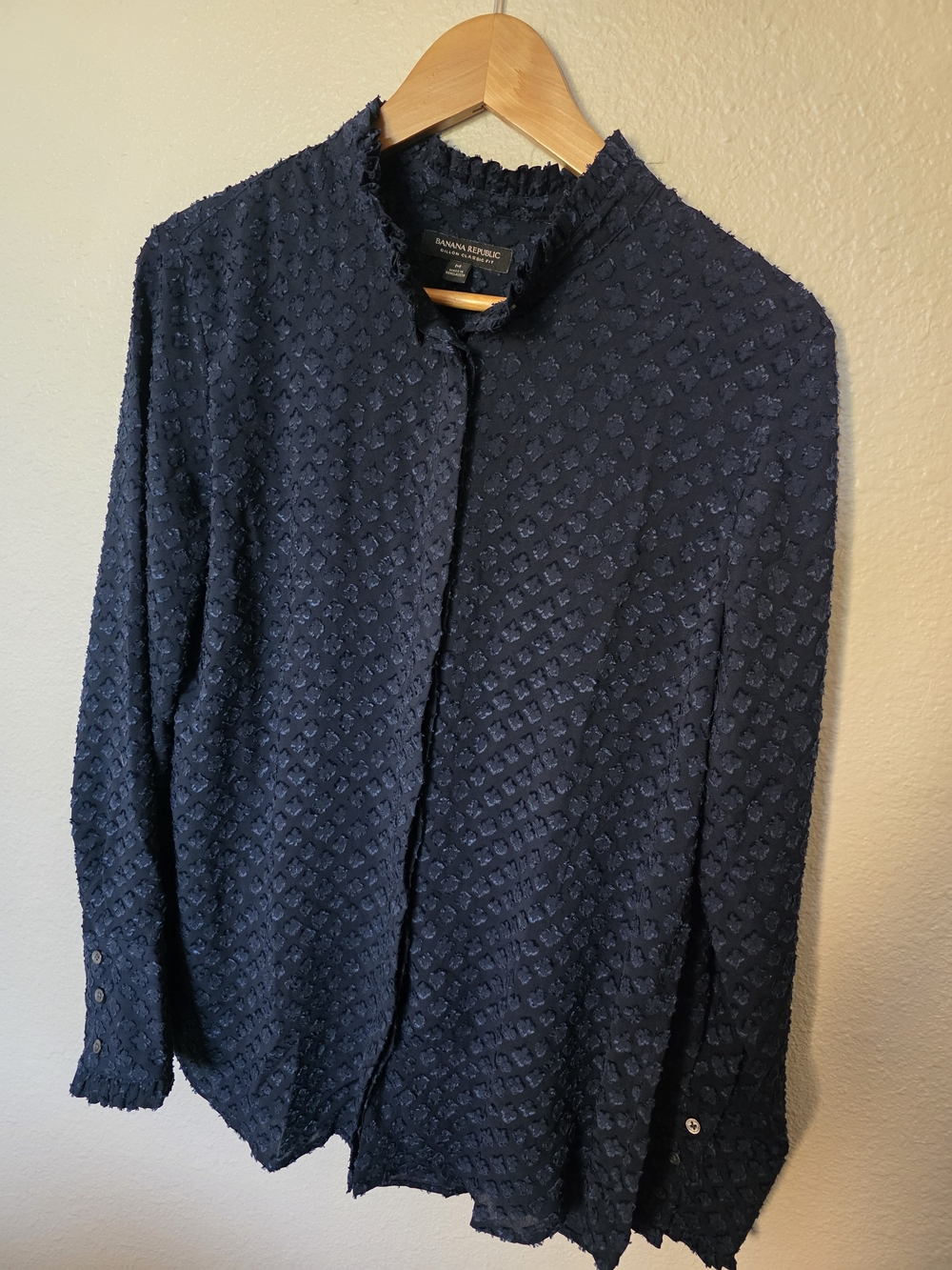 Banana Republic Dillon Classic Fit Top